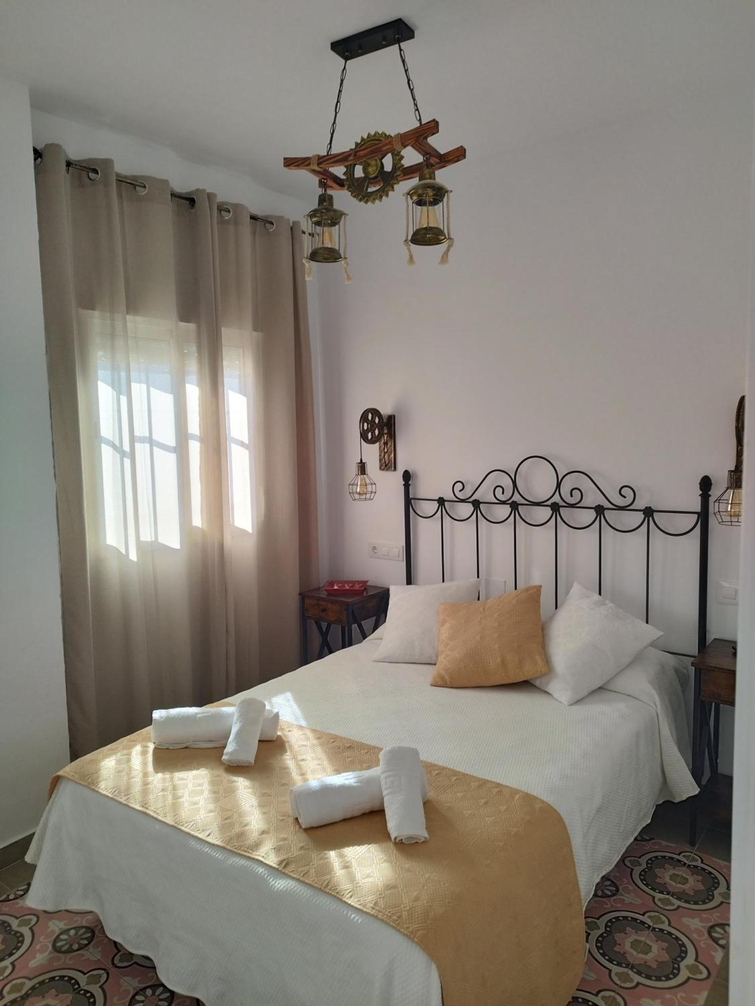 Hostal Casa Blanca Seville Exterior photo